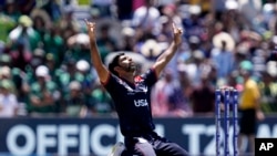 پاکستان سے جیتنے کے بعد امریکی ٹیم خوشی کا اظہار کر رہی ہے فائل فوتو