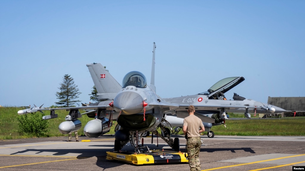 F-16 fighter jets at Fighter Wing Skrydstrup