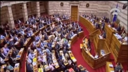 希臘議會通過經改方案 歐盟週日召緊急會議