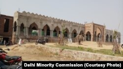 پلوال ہریانہ میں زیر تعمیر مسجد کا ایک منظر