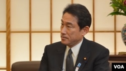 日本外相岸田文雄 