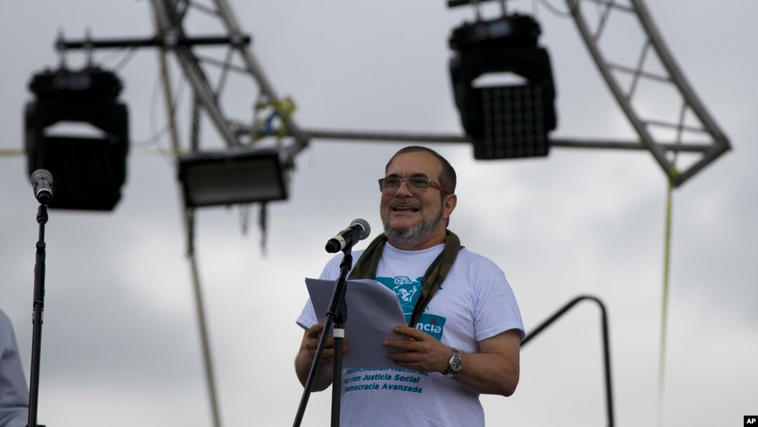 "Timochenko" dio apertura a la Conferencia en la que debatirán el acuerdo de paz rubricado con el Gobierno el pasado 24 de agosto en La Habana, y que será la última de las FARC como guerrilla.