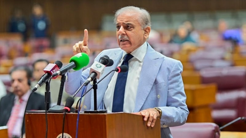 سەرۆکوەزیری پاکستان: ئێران دەستبەجێ گەرووی هورمز دەکاتەوە و ئەمەریکا گەمارۆی دەریایی هەڵدەگرێت