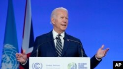 Joe Biden govori za vrijeme konferencije o klimatskim promjenama u Glasgowu, 1. novembar 2021.