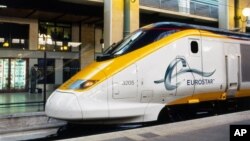 Kereta Eurostar di stasiun Gare Du Nord, Paris, Perancis (foto: ilustrasi). 