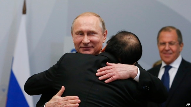 Thủ tướng Nguyễn Xuân Phúc và Tổng thống Nga Vladimir Putin tại Moscow năm 2016.