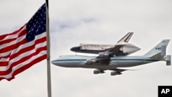 آخرین پرواز شاتل فضایی آمریکا در سال ۲۰۱۲