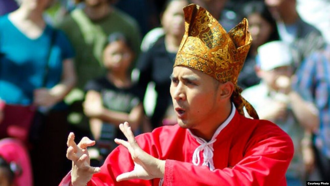 Wona Sumantri, pengajar silat di Washington, DC (Dok: George Newcomb)