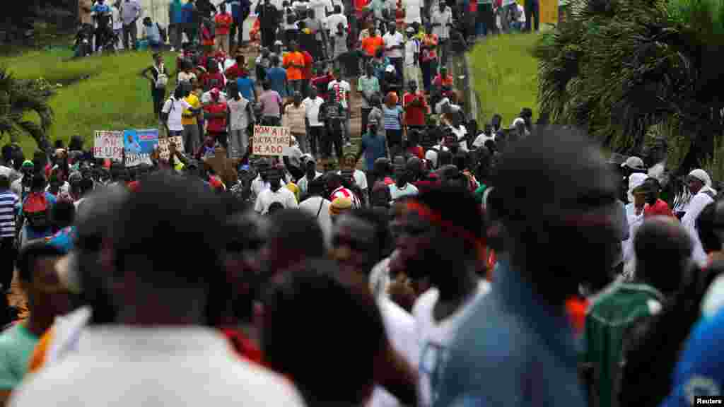 Manifestation de l&#39;opposition de la Côte-d&#39;Ivoire à Abidjan, Côte-d&#39;Ivoire, le 28 octobre 2016.