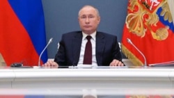 Ruski predsjednik Vladimir Putin za vrijeme online samita svjetskih lidera o klimatskim promjenama, 22. aprila 2021.