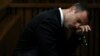 Pistorius testifica en llanto y pide perdón