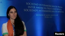Sánchez participó de una conferencia en el III Congreso Iberoamericano de Redes Sociales en Burgos, y luego viajó a Puebla, México, a las reunión de la SIP.