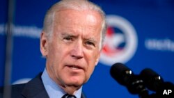 Vicepresidente de EE.UU. Joe Biden sostiene reuniones clave en Washington antes de decidir candidatura a la presidencia