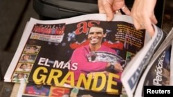 Portadas de los periódicos en España después de que Rafael Nadal ganara el Abierto de Australia.