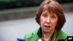 Kepala kebijakan luar negeri Uni Eropa Catherine Ashton mendukung solusi politik bagi krisis di Suriah (11/3).
