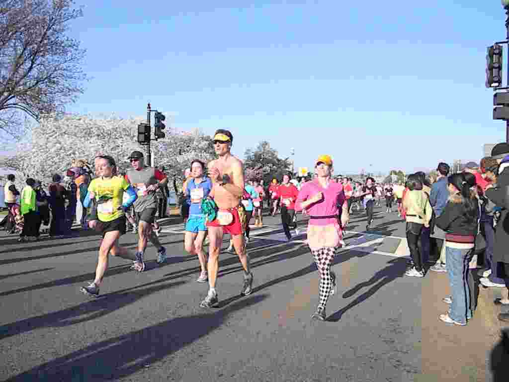 Corriendo las 10 millas del Festival de los Cerezos