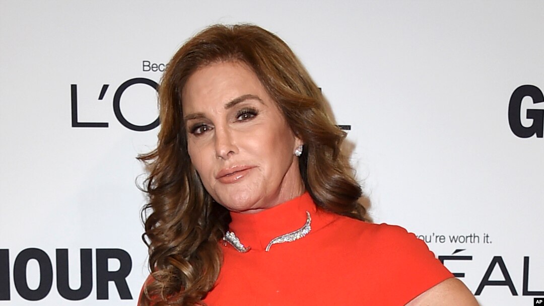 Caitlyn Jenner saat menghadiri penghargaan Glamour Women of the Year Awards di Los Angeles, 14 November 2016.