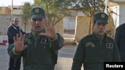 Les forces de sécurité algériennes à Amenas, Algérie, 19 janvier 2013. 