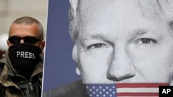 APTOPIX Britain WikiLeaks Assange