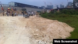 A view of the area in Fujiuan province where a bulldozer killed a young girl, China, Aug. 28, 2013 (QQ).