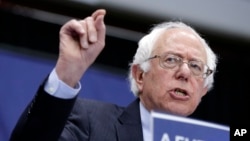 Thượng nghị sĩ Bernie Sanders, ứng cử viên của đảng Dân chủ, trong cuộc vận động tại Fort Wayne, bang Indiana, ngày 2/5/2016. 