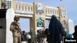 A Pakistani soldier keeps guard at the Friendship Gate, crossing point at the Pakistan-Afghanistan border town of Chaman, Pakistan, March 7, 2017.