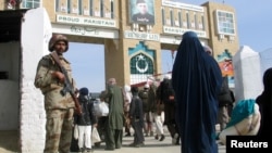 A Pakistani soldier keeps guard at the Friendship Gate, crossing point at the Pakistan-Afghanistan border town of Chaman, Pakistan, March 7, 2017.