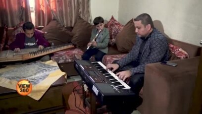 لاک ڈاؤن میں موسیقی کے رنگ بھرنے والا فلسطینی گھرانہ