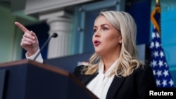 سخنگوی کاخ سفید، کارولین لیویت - آرشیو