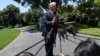 El presidente de EE.UU. Donald Trump habla con periodistas en el Jardín Sur de la Casa Blanca antes de abordar el helicóptero Marine One para viajar a Iowa a un evento electoral. Junio 11 de 2019. REUTERS/Leah Millis.