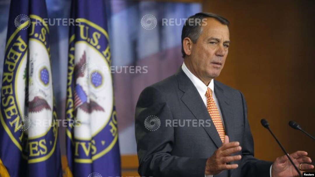 Ketua DPR AS John Boehner memberikan keterangan pers mengenai persetujuan atas rencana pengeluaran pemerintah, Kamis (21/3). 