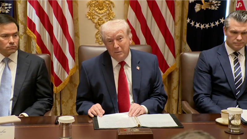 ترامپ: جمهوری اسلامی قصد تصرف خاورمیانه را داشت؛ آتشی که می‌توانست همه دنیا را در بر بگیرد