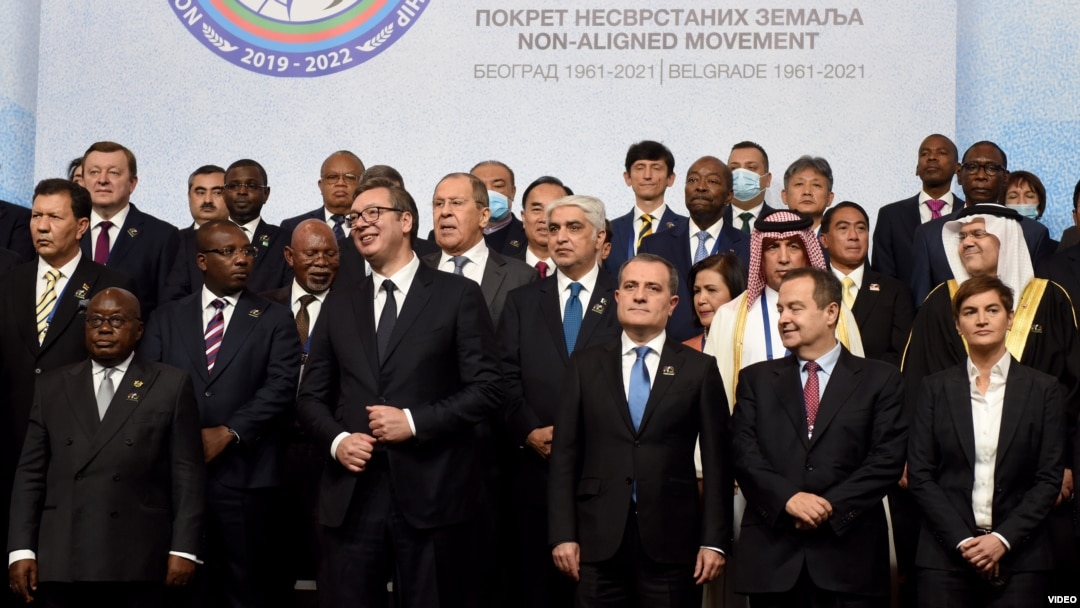 Grupna fotografija učesnika samita Pokreta nesvrstanih (izvor: www.nam60.com)