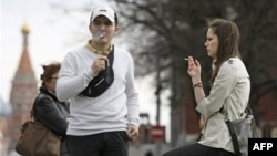 Ruslar Sigara Rekortmeni