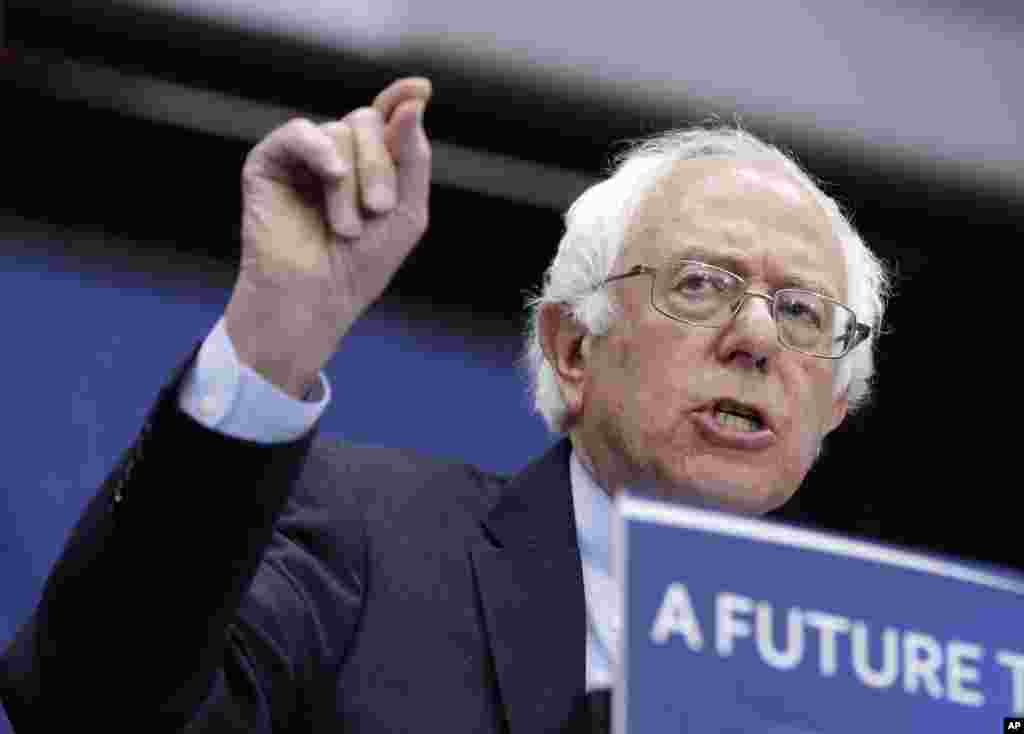 Democratic presidential candidate, Sen. Bernie Sanders, I-Vt, speaks during a campaign rally in Fort Wayne, Indiana, May 2, 2016. 