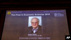 Le professeur Angus Deaton est le prix Nobel d'économie 2015.