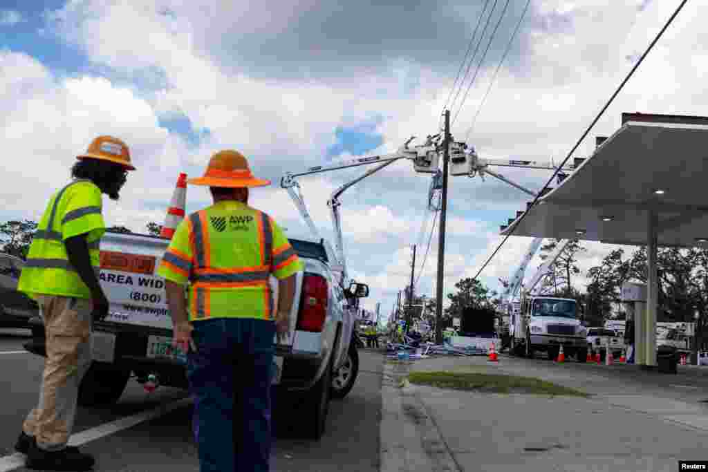 El domingo, el gobernador de Florida, Ron DeSantis, se reunió con residentes de las zonas afectadas por Helene y les prometió recursos para hacer frente a los daños causados ​​por las inundaciones.