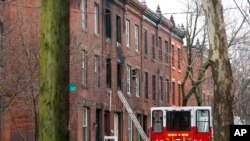 این آتش سوزی در ایالت فلادلفیا در ۲۵ سال گذشته یکی از بدترین و پر تلفات ترین آتش سوزی در ایالات متحده به حساب می رود