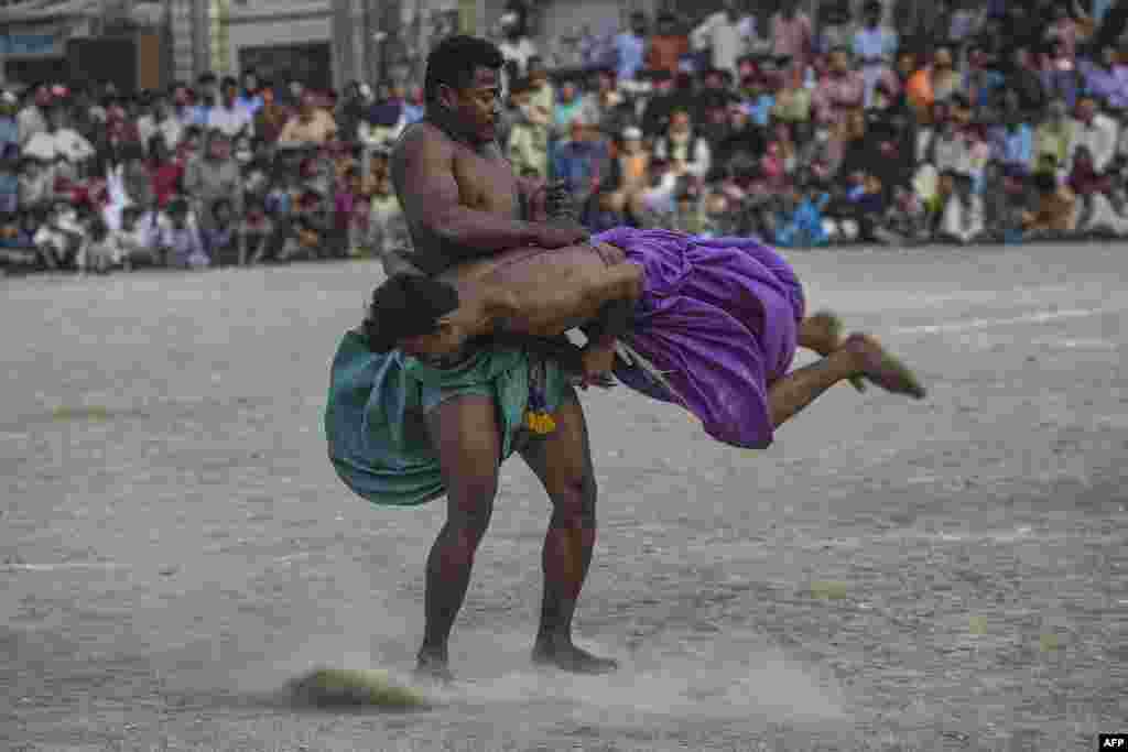 Milliy kurash. Karachi, Pokiston.