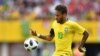 Neymar rattrapé par la douleur à l'entraînement