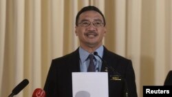 Bộ trưởng Quốc phòng Malaysia Hishammuddin Hussein.