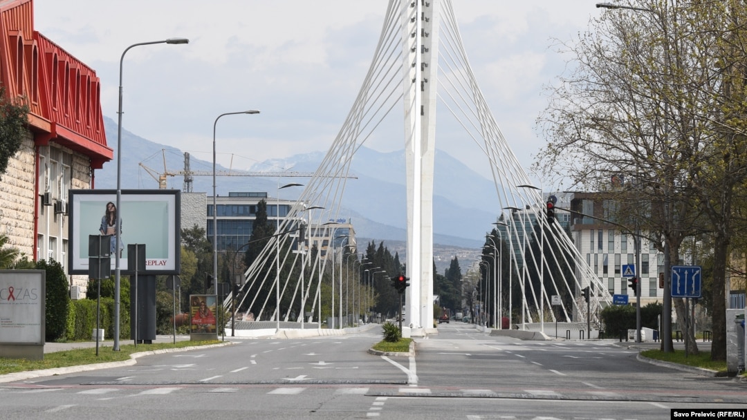 Puste ulice Podgorice zbog pandemije koronavirusa (Foto: RFE/RL/Savo Prelević)