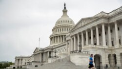 EE.UU. Legisladores aprueban histórico voto remoto
