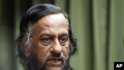 The head of the Intergovernmental Panel on Climate Change Rajendra Pachauri (file photo)