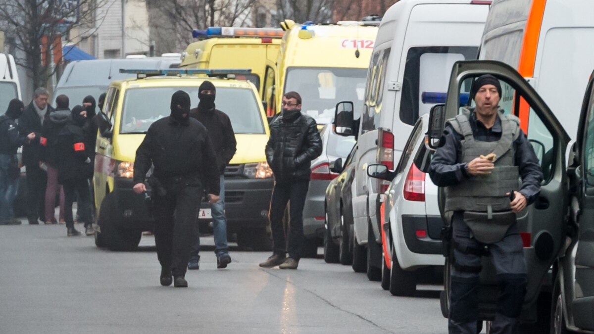 Suspect In Paris Bombings Captured Alive