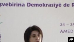 YSK Namzedîya 12 Sîyasetvanên Kurd Betal Kir