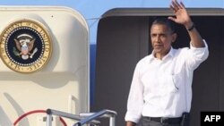 Отпуск Обамы: шквал критики