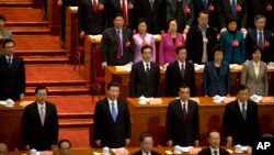 14일 중국 베이징 인민대회당에서 열린 전국인민대표대회, 전인대 회의에 시진핑 주석과 리커창 총리를 비롯한 최고 지도부가 모두 참석했다.