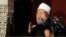 Ulama Mesir Sheikh Yusuf al-Qaradawi, ketua Persatuan Cendekiawan Muslim Internasional, memberikan pidato selama salat Jumat. (Foto: Reuters)