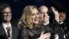 Adele arrasa los Grammy